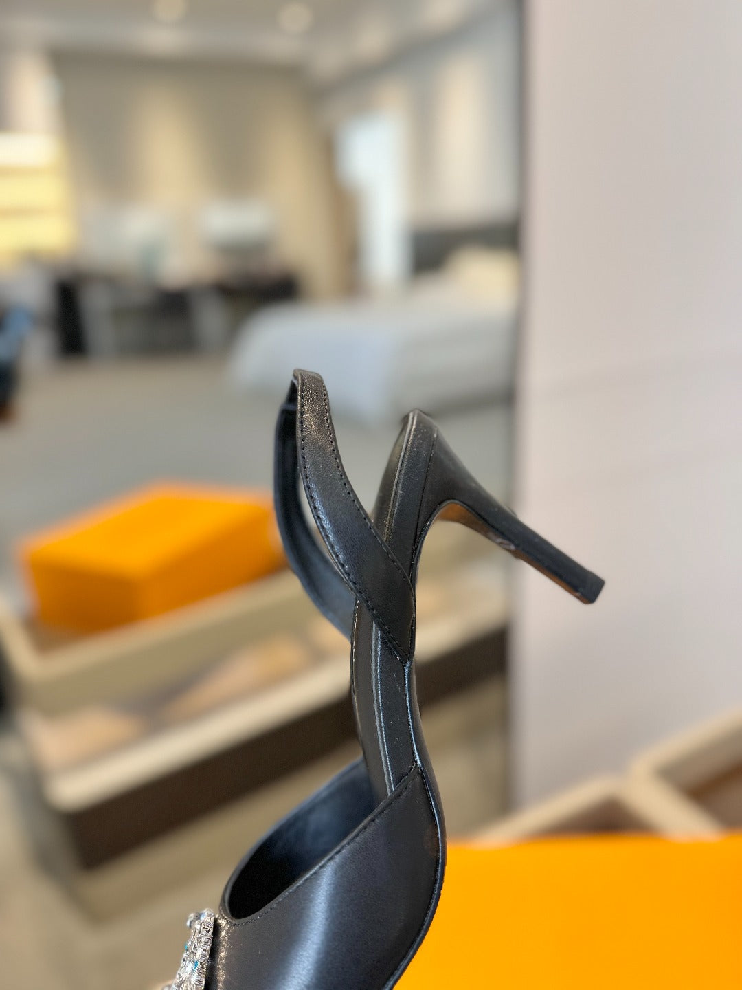 HIGH HEEL 75 MM SLINGBACK IN BLACK CALFSKIN WITH CRYSTAL