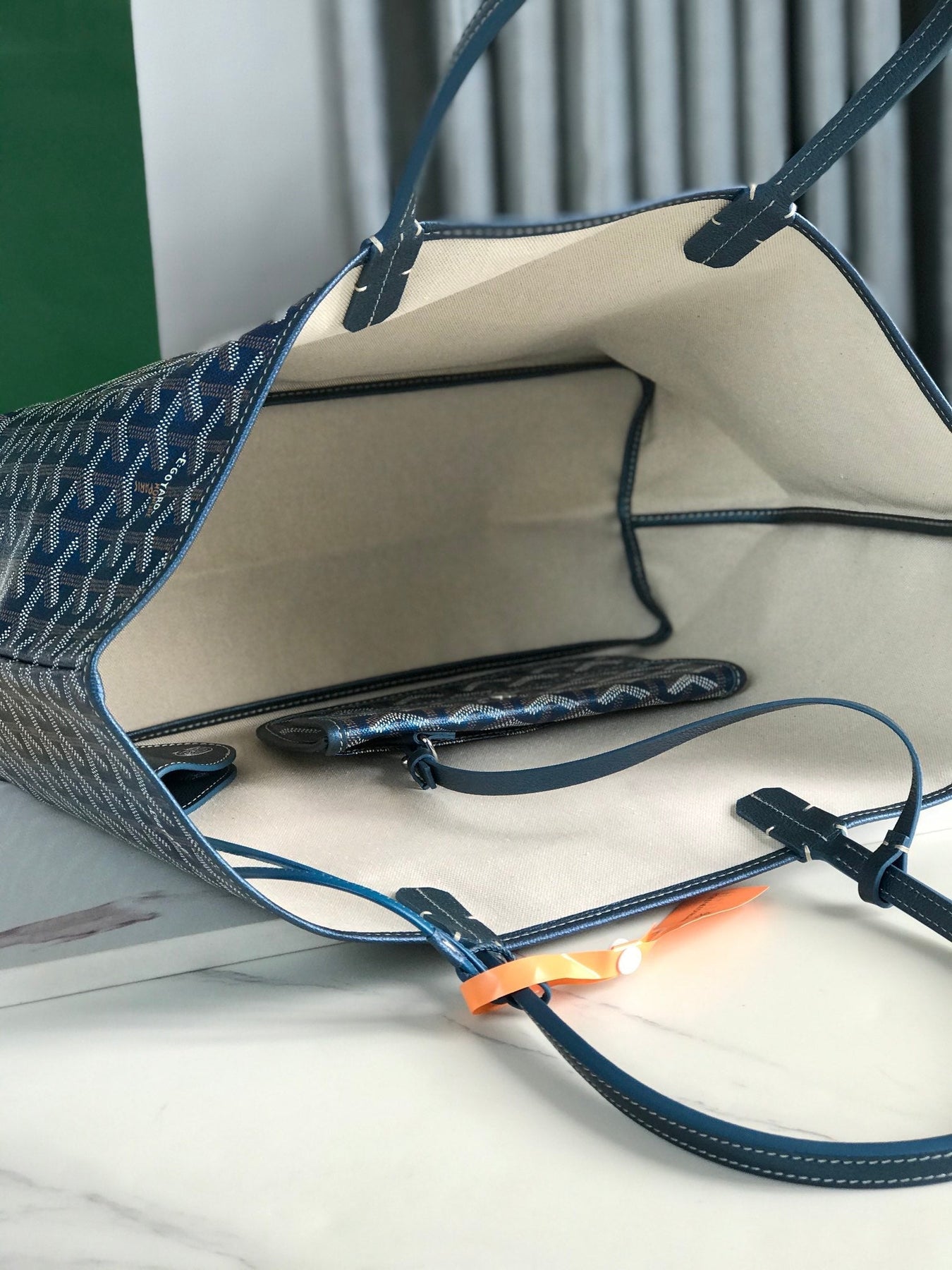 SAINT LOUIS PM 34 IN NAVY BLUE GOYARDINE CANVAS AND CALFSKIN