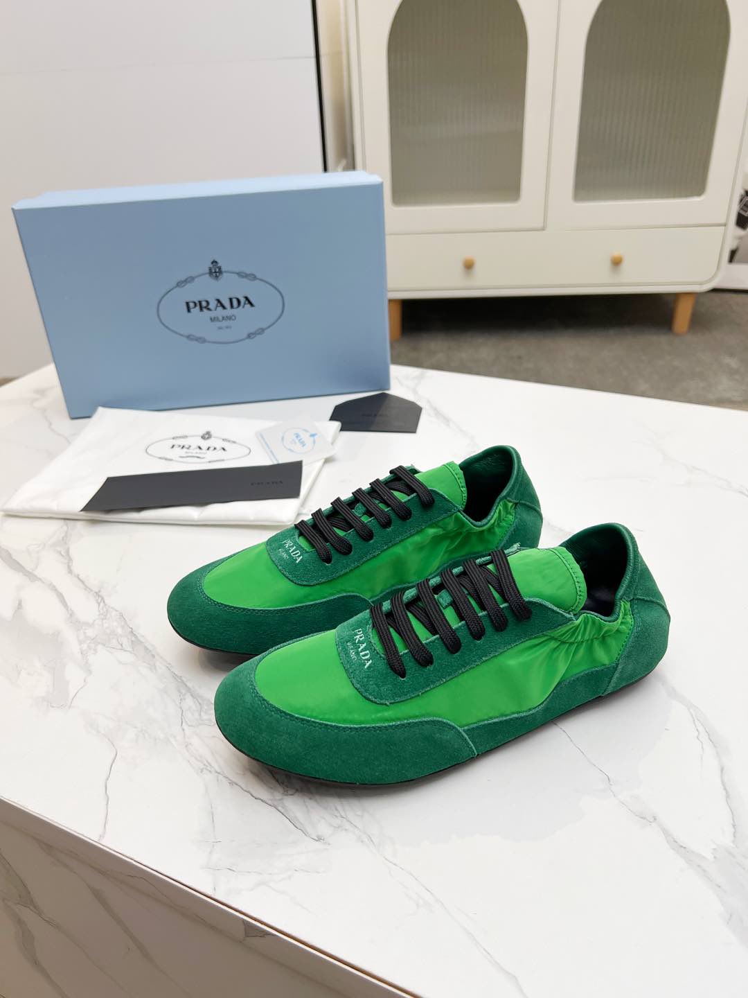 COLLAPSE SNEAKERS IN GREEN SUEDE AND NYLON