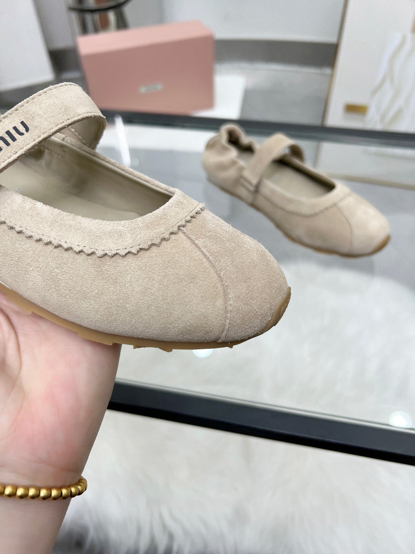 RUCHES NAPPA BALLERINAS IN BEIGE SUEDE
