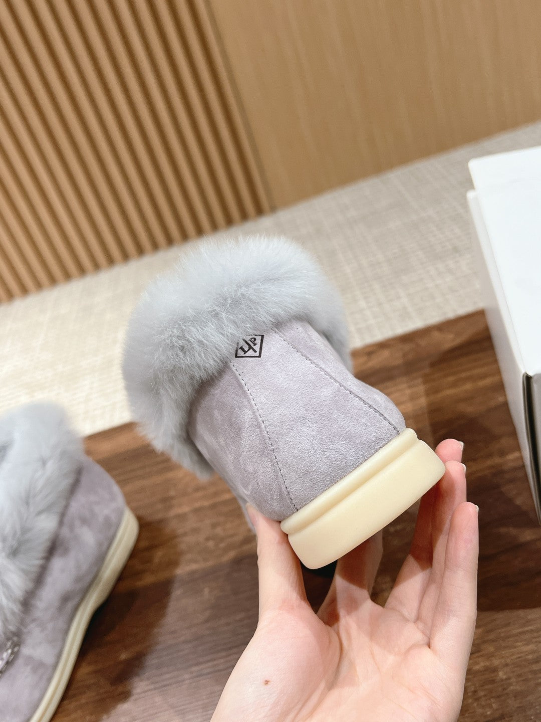 LP CLASSIC SUMMER CHARMS WALK LOAFERS BRIGHT GRAY CALFSKIN