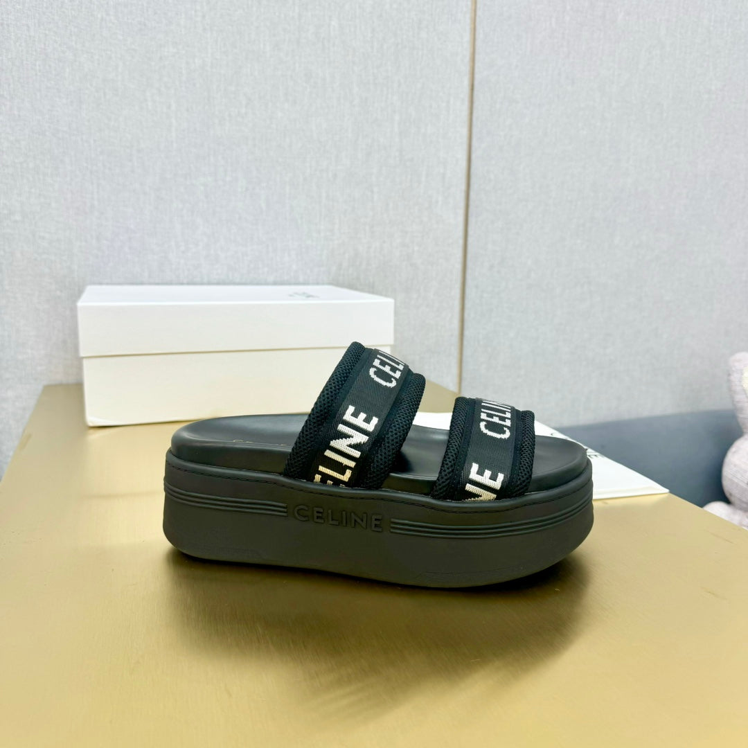 BLACK BLOCK SLIDE MESH NYLON AND TEXT WITH JACQUARD