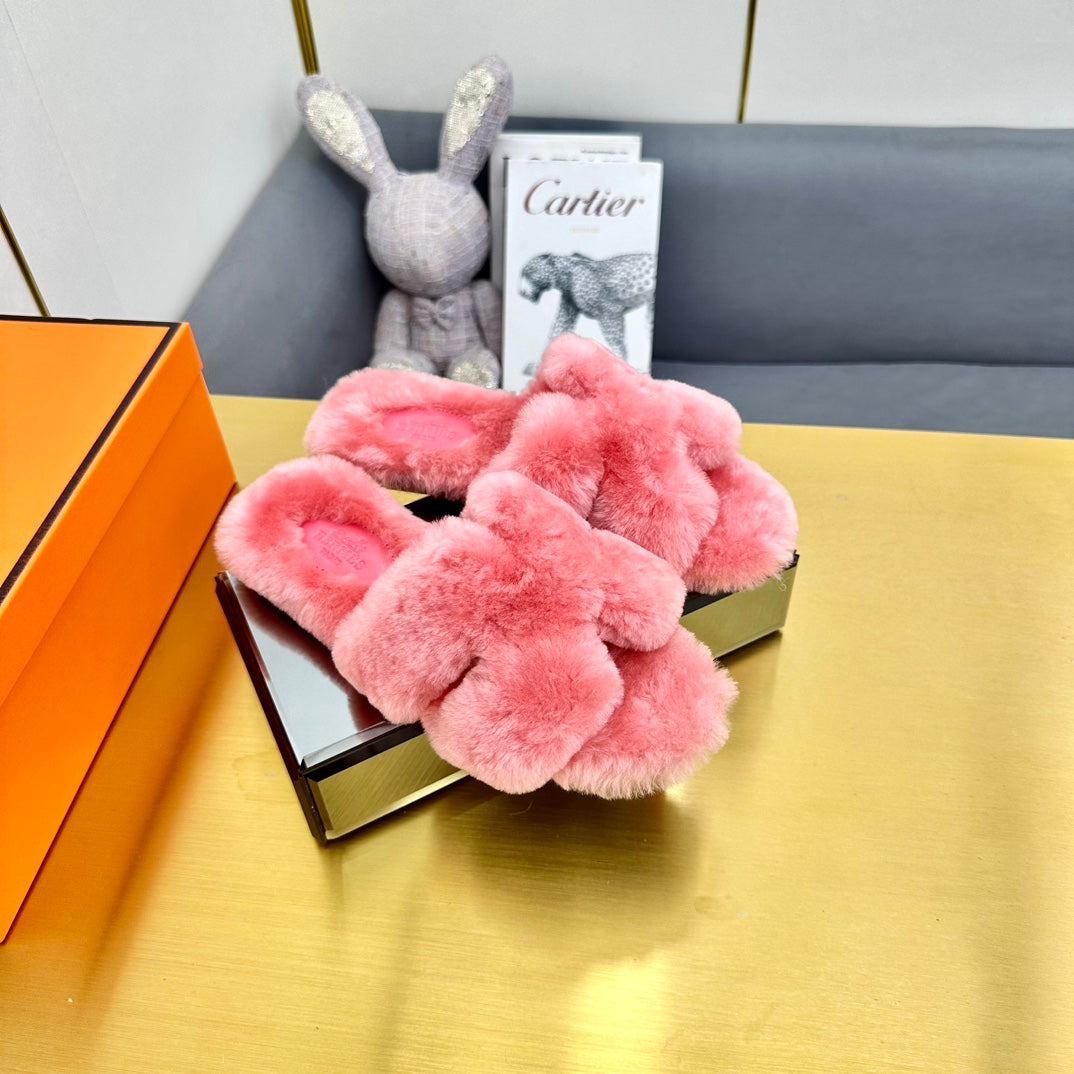 ORAN SHEARLING SANDALS DARK PINK