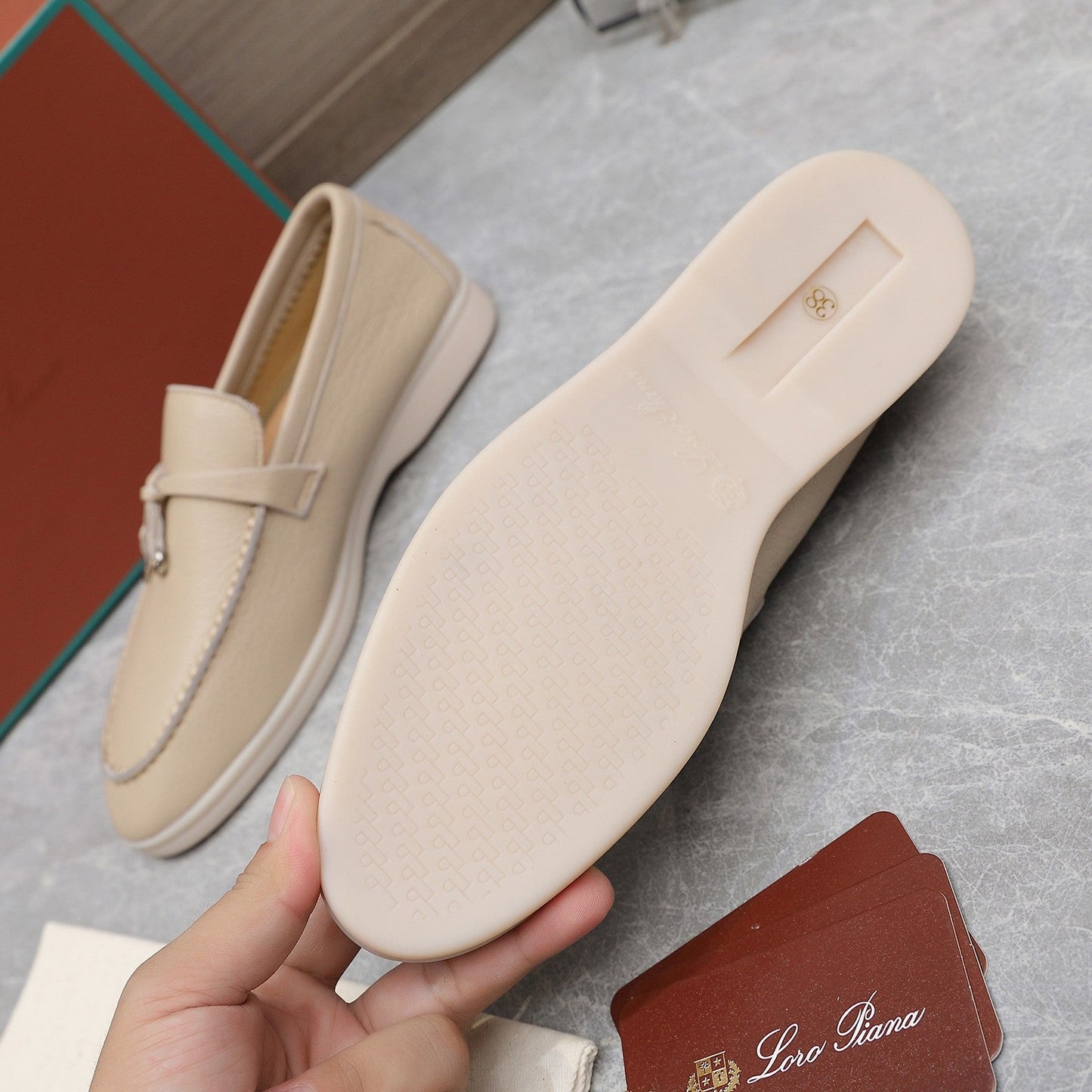 LP SUMMER CHARMS WALK LOAFERS BEIGE LAMBSKIN