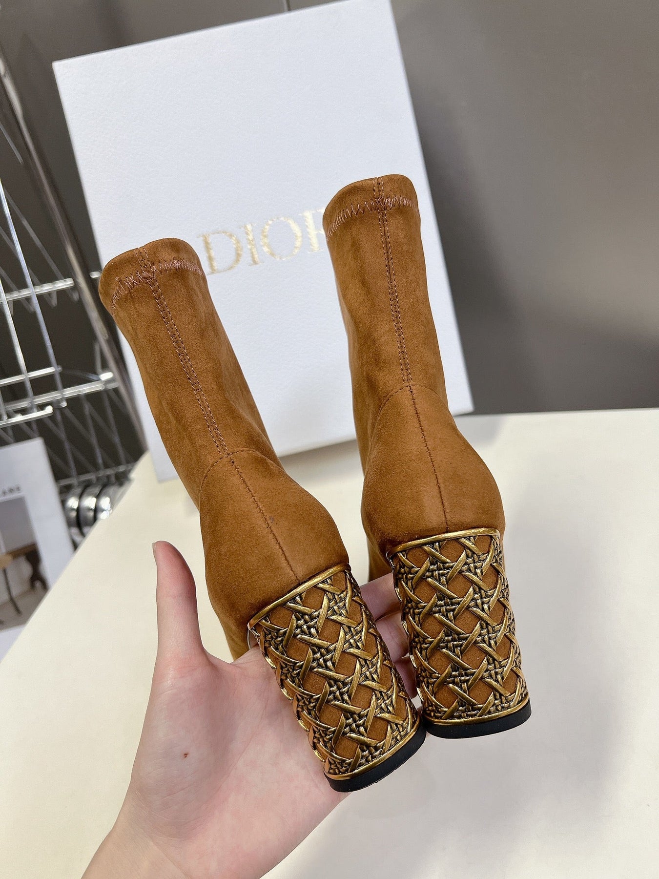 ICON HEELED ANKLE BOOT BRONZE BROWN SUEDE 8 CM WITH GOLD LOGO