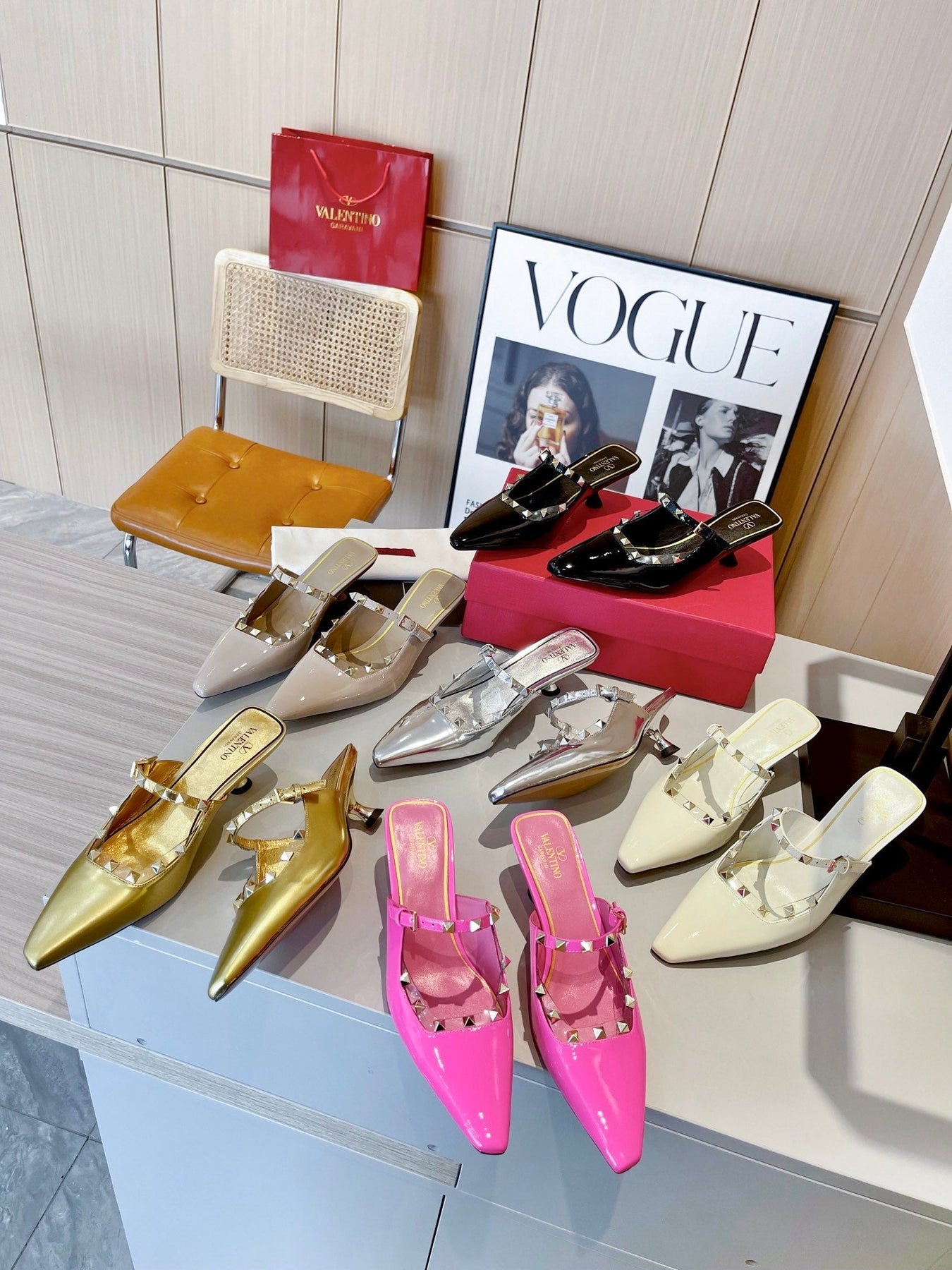 ROCKSTUD CAGED MULES 5 CM IN WHITE CALFSKIN