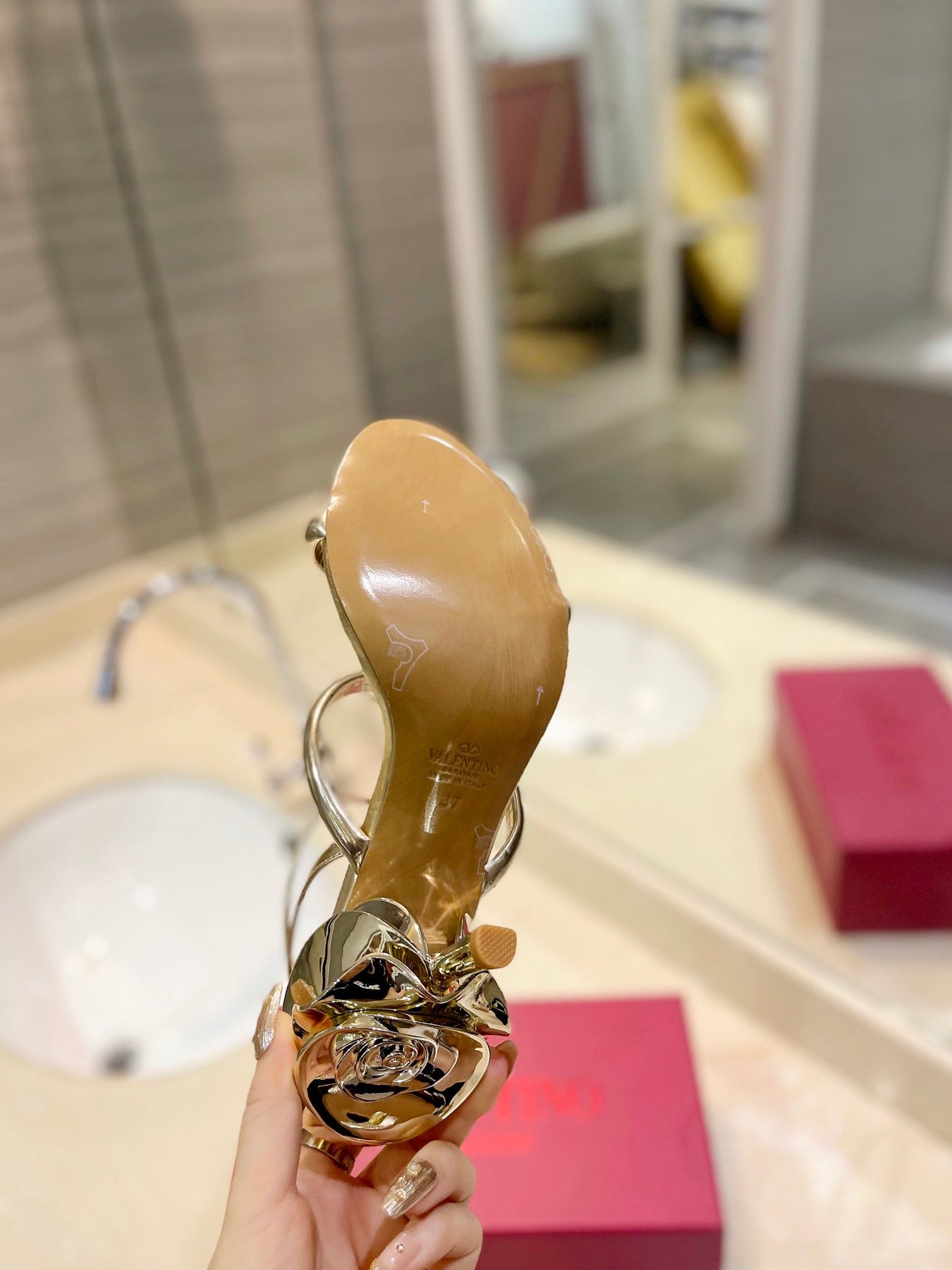 HIGH HEEL SANDAL 10 CM IN GOLD CALFSKIN