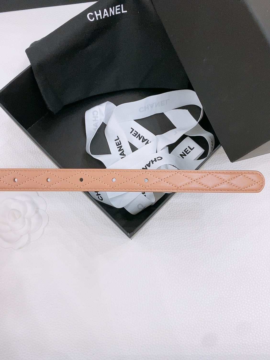 DOUBLE C BELT 20MM IN SAVANNA BROWN CALFSKIN WITH QUILTED STITCHING SPIRAL GOLD BUCKLE