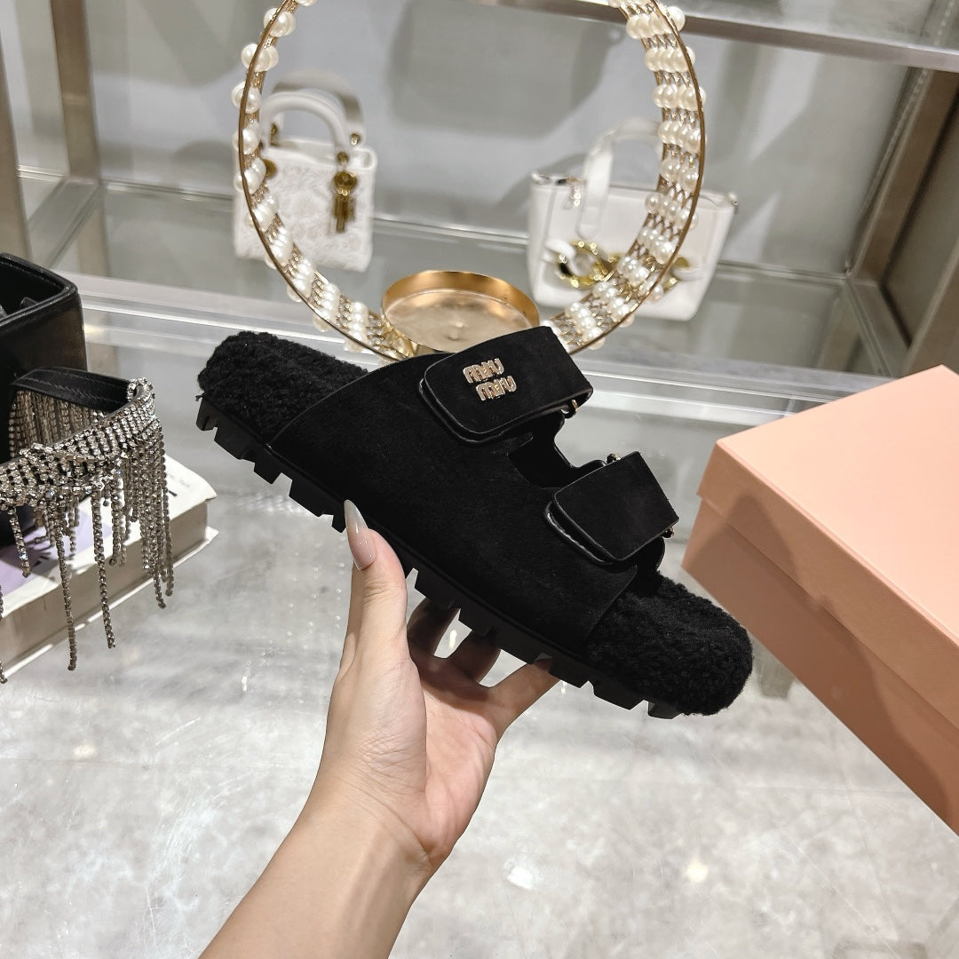 SANDAL SLIDES IN BLACK SUEDE AND SHEARLING LINING