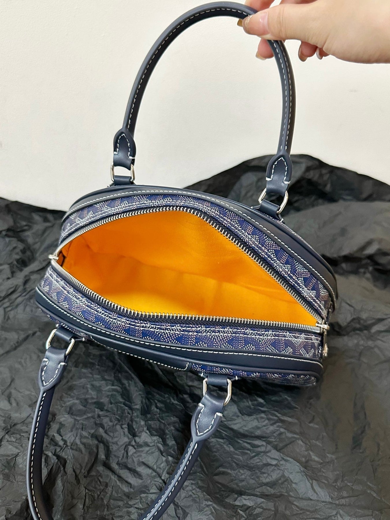 GOYA BOWLING BALL SMALL NAVY BLUE CANVAS