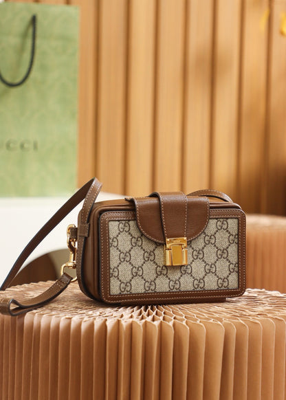 GC Trunk Bag 18*10.5*6.5cm