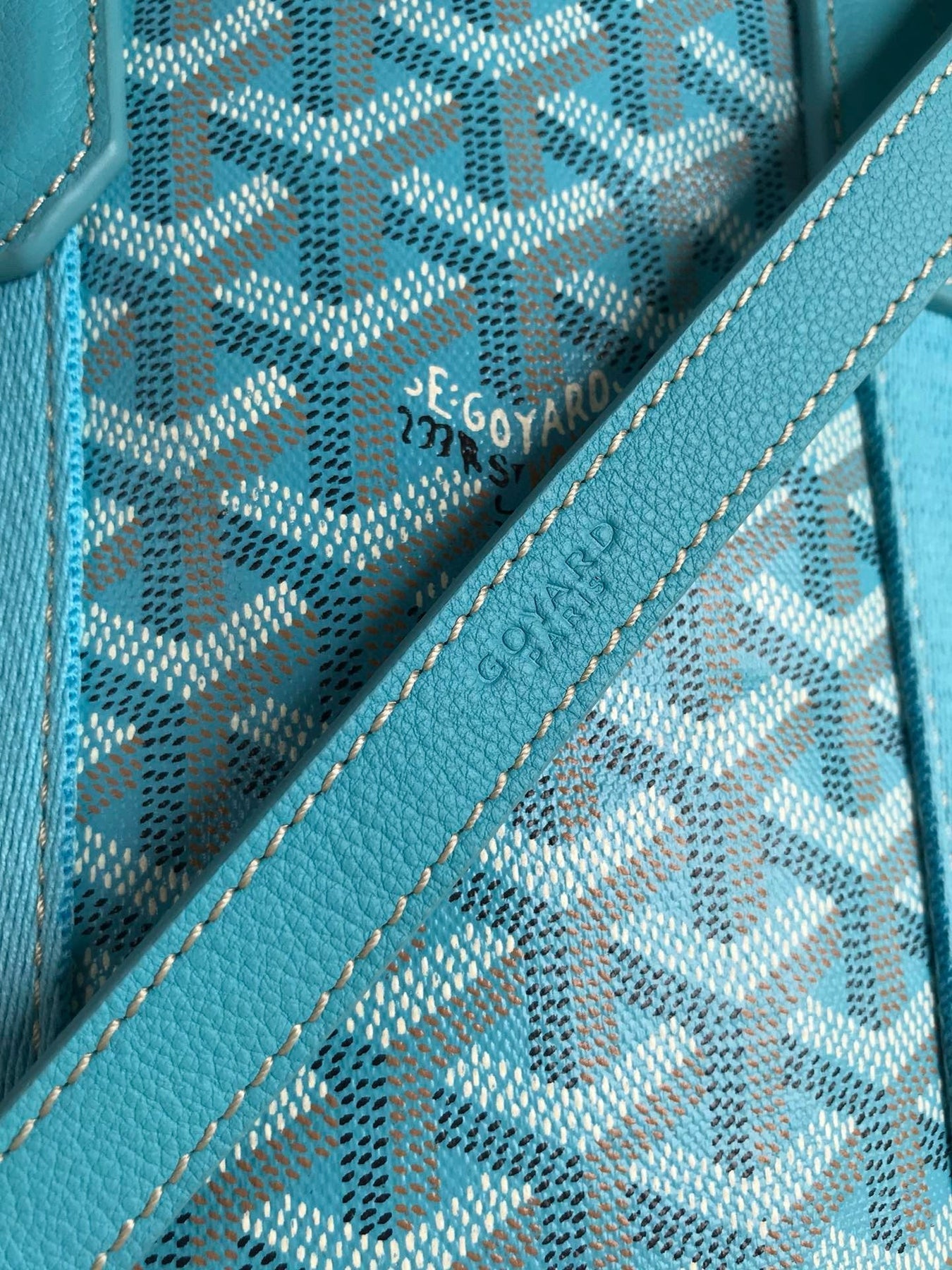 GOY BELHARRA 18*14*24