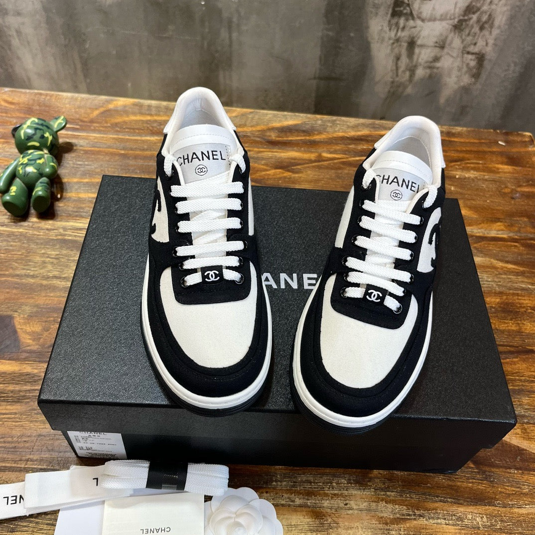 CHA Sneakers