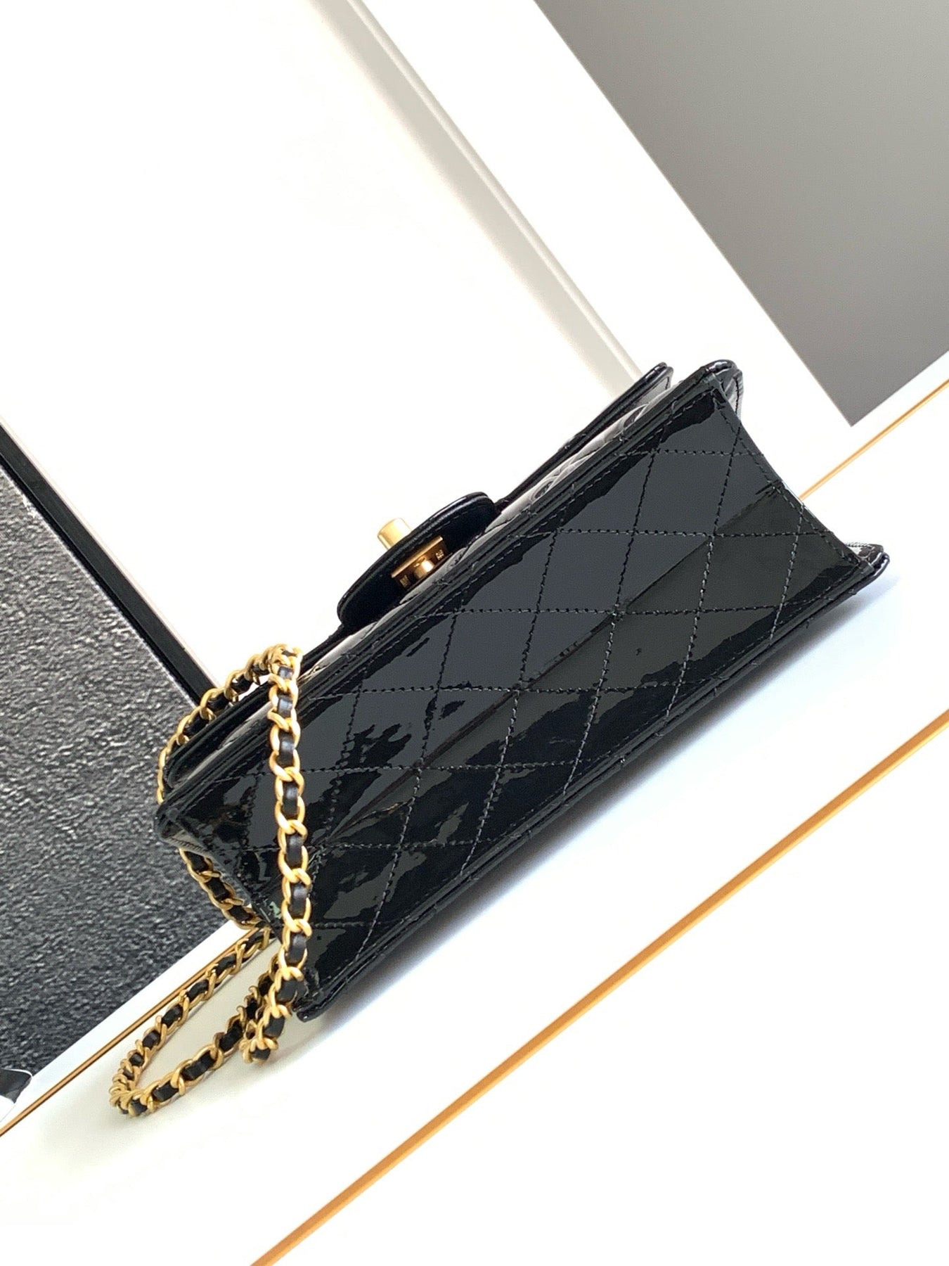 CHA 23K Handbag