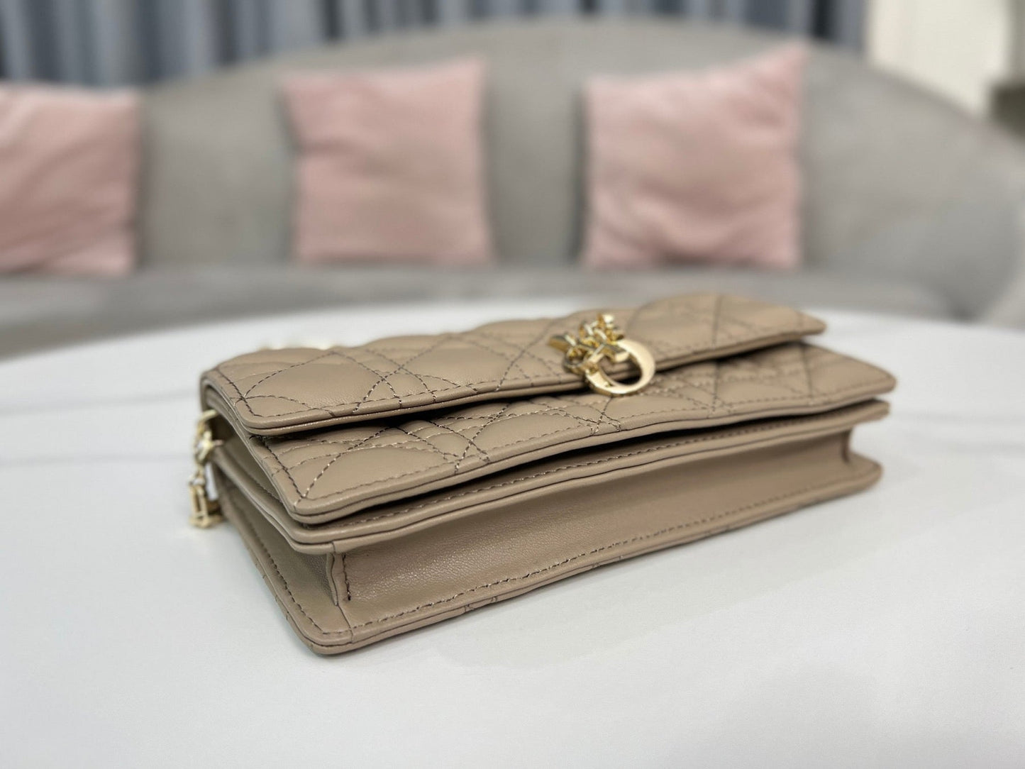 DIO Miss DIO Handbag (21cm)