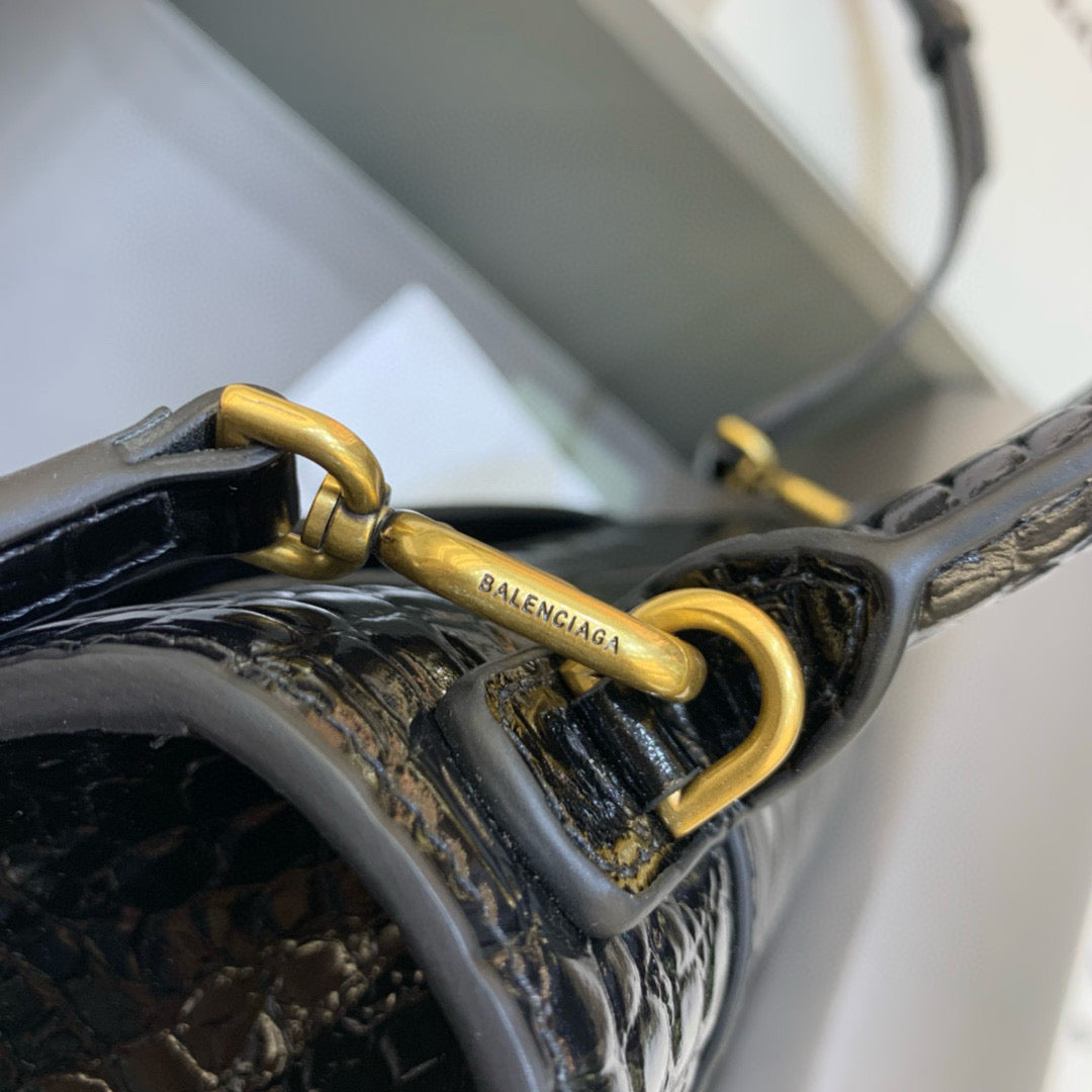 BLCG HOURGLASS 23*10*14