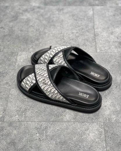 CD SANDALS