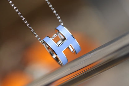 NECKLACE POP H PEDANT SILVER