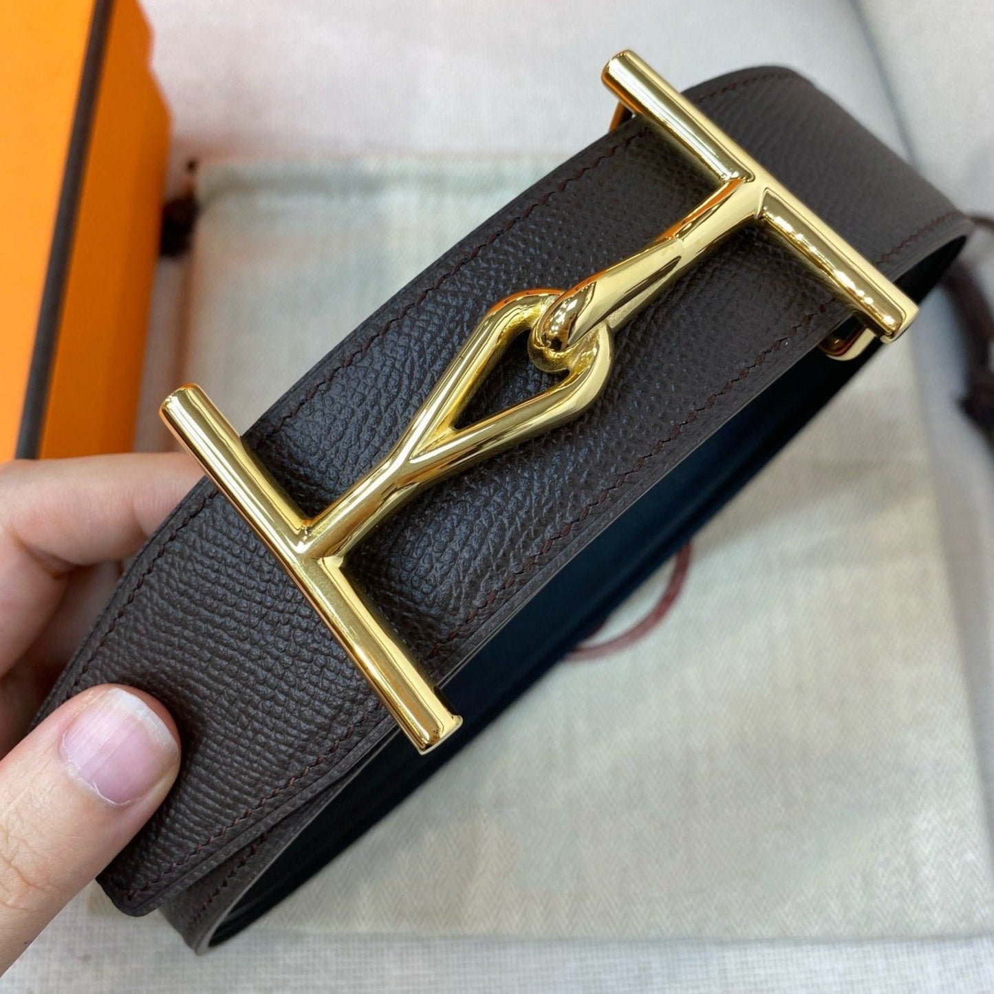 H JUMBO BELT 38MM GOLD BUCKLE DARK BLUE ETOUPE LEATHER