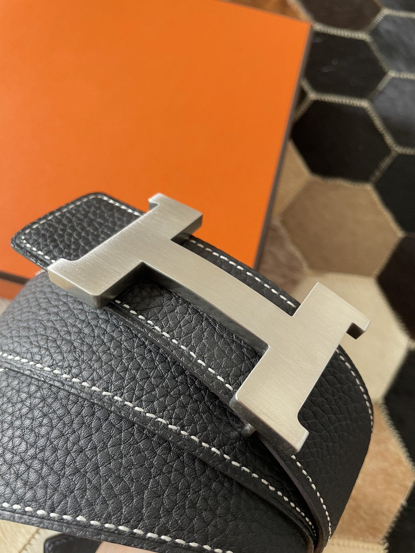 H CONTANCE BELT 38MM SILVER BUCKLE BLACK LEATHER