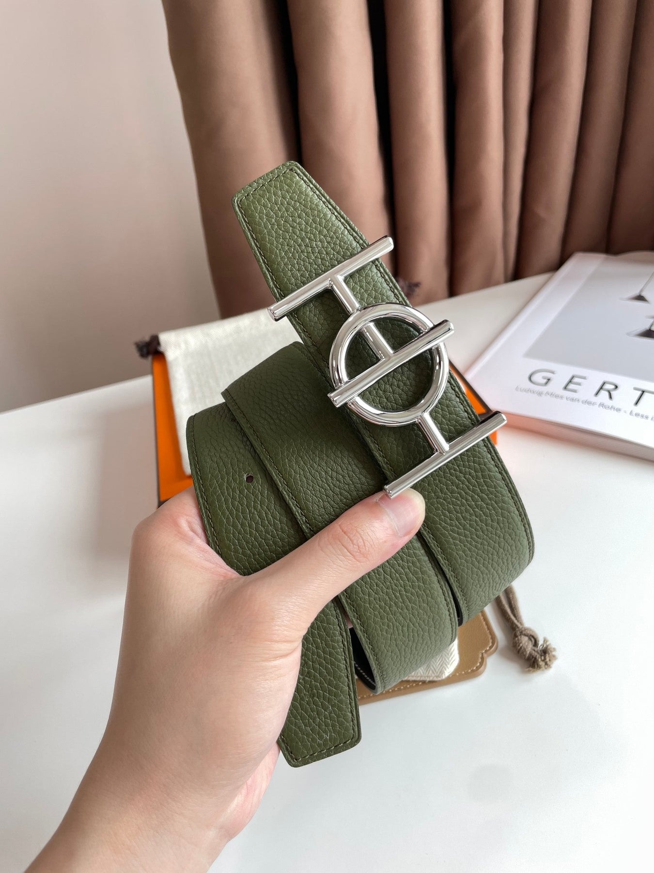 H ULYSSE BELT 38MM SILVER BUCKLE BLACK GREEN LEATHER