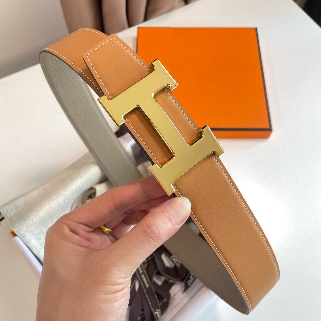 H CONTANCE BELT 38MM GOLD BUCKLE GOLD GREY LEATHER