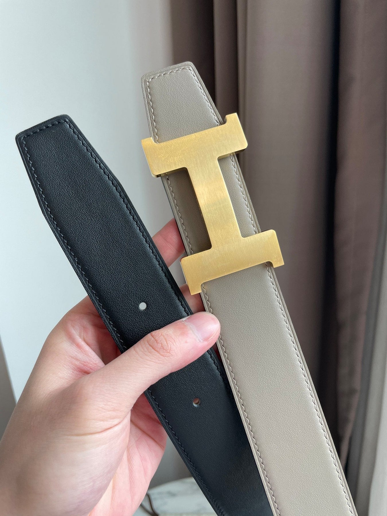 H CONTANCE BELT 38MM GOLD BUCKLE GREY BLACK LEATHER