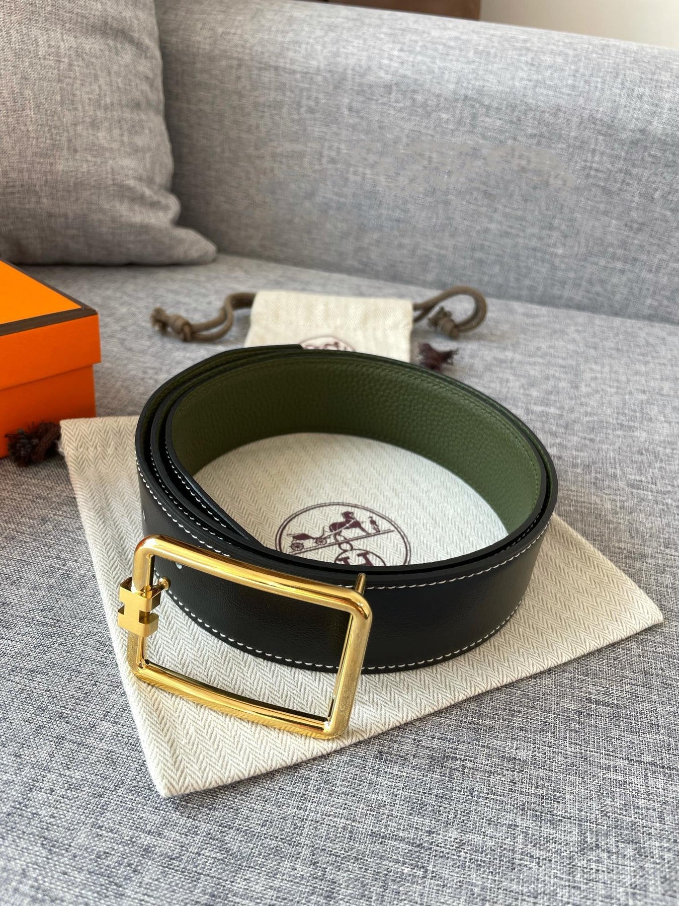 H TUBE BELT 38MM GOLD BUCKLE GREEN BLACK LEATHER