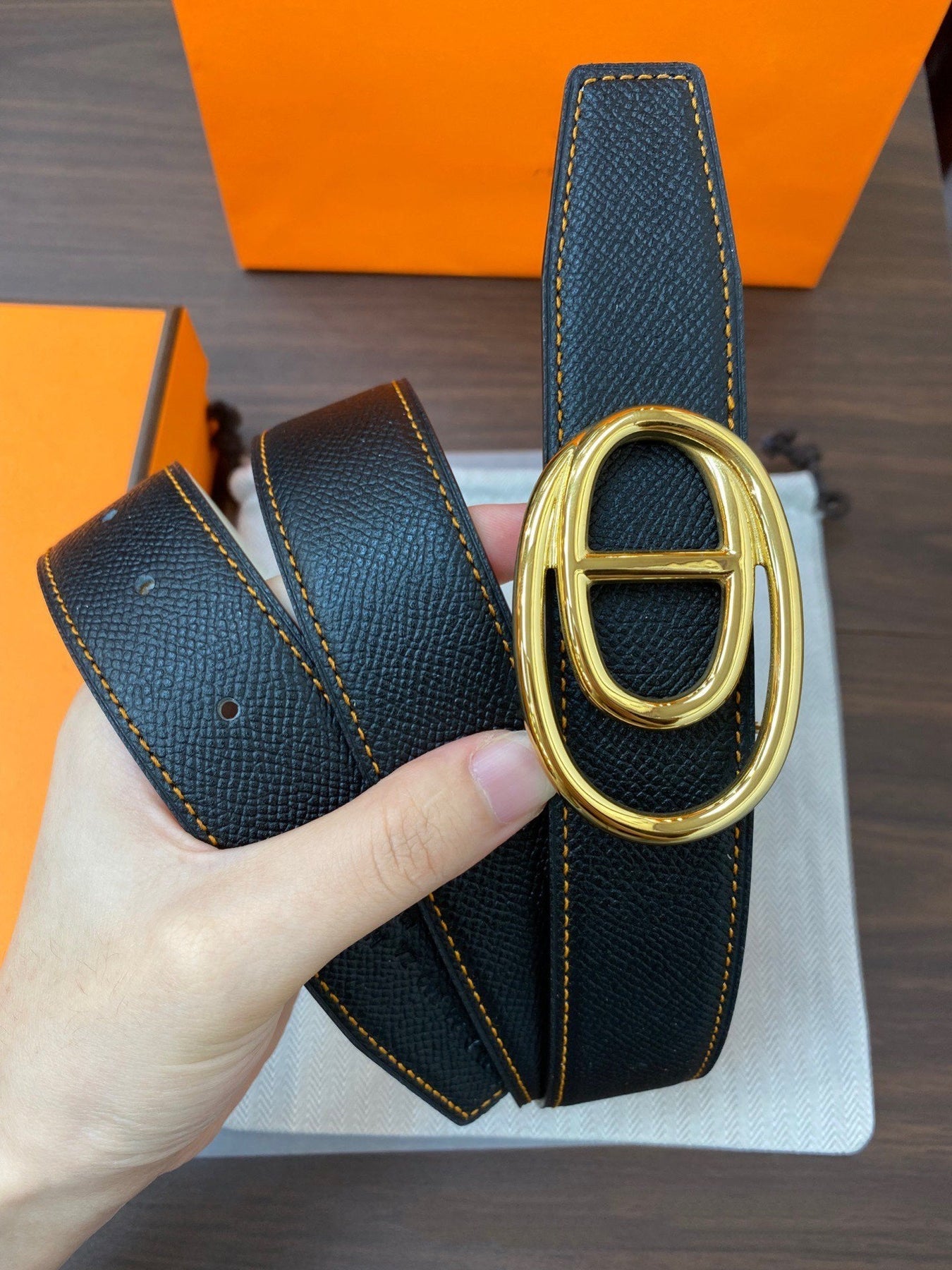 H ODYSSEE RIVERSIBLE BELT 32MM GOLD BUCKLE WHITE BLACK LEATHER