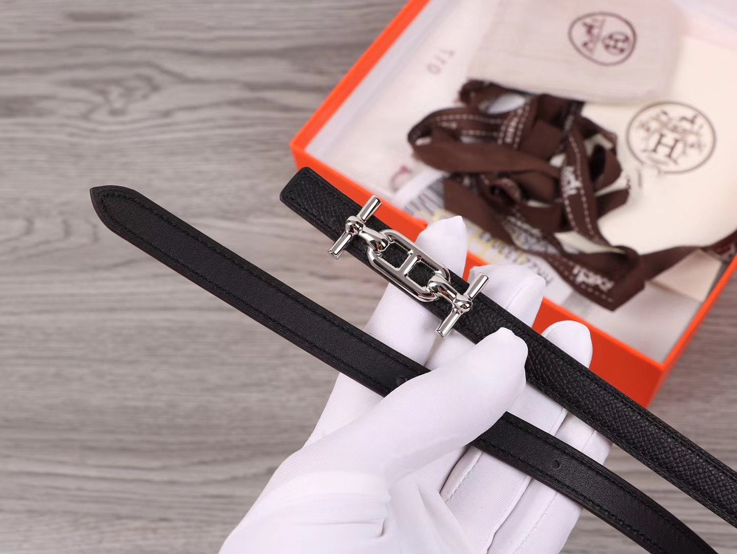 H WOMEN'S BELT 13MM SILVER BUCKLE BLACK LEATHER