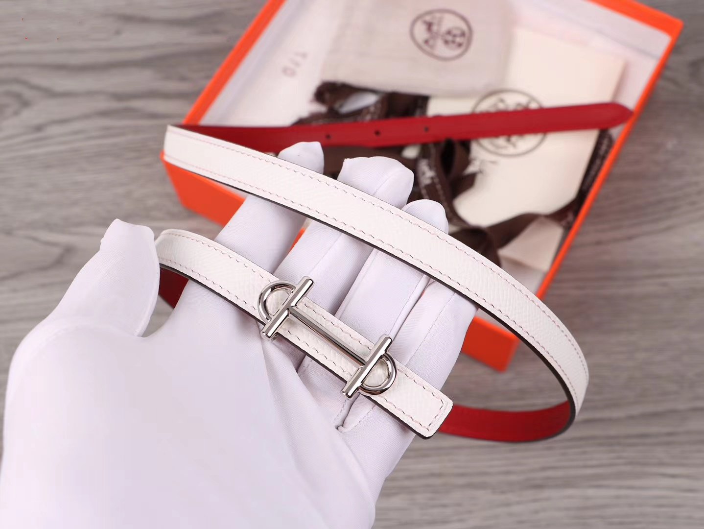 H WOMEN'S BELT 13MM SILVER BUCKLE RED WHITE LEATHER