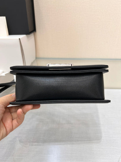 BOY BAG SMALL 20 BLACK CHEVRON CAVIAR RUTHENIUM HARDWARE