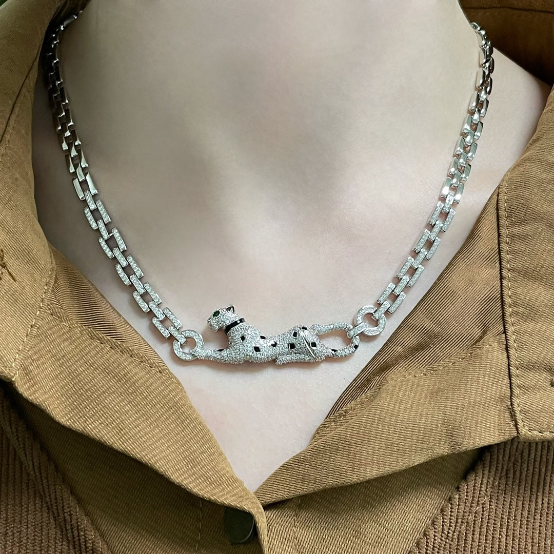PANTHERE DE CARTI SILVER DIAMOND ONYX CHAIN NECKLACE