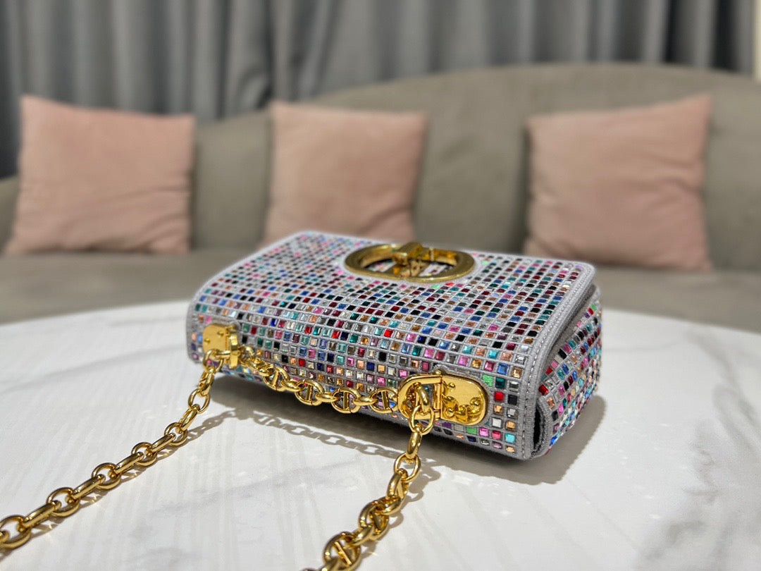 DIO Miss Caro (20cm)