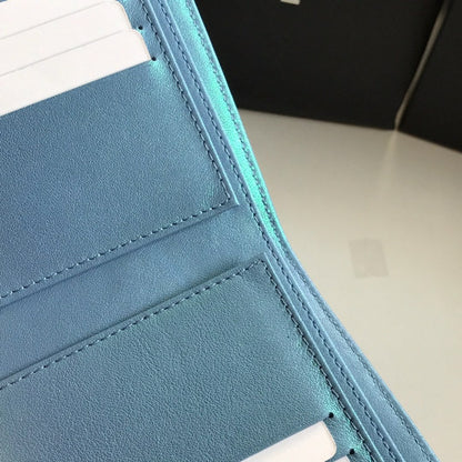 CC FLAP CARD HOLDER 11.5 SKY GRAINED CALFSKIN GOLD ICON