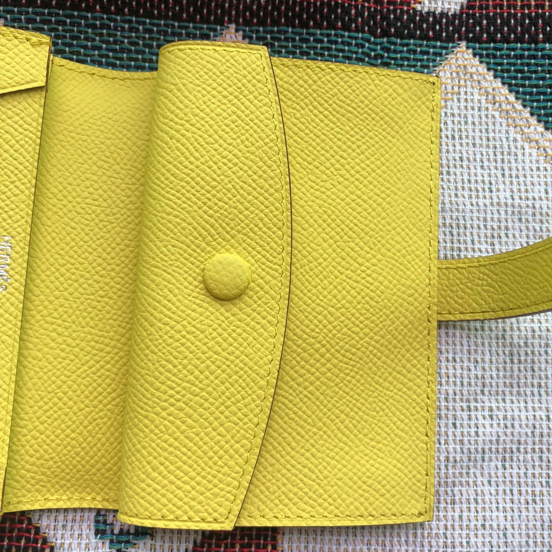 BEARN COMPACT WALLET 12 IN SUNSHINE YELLOW EPSOM LEATHER