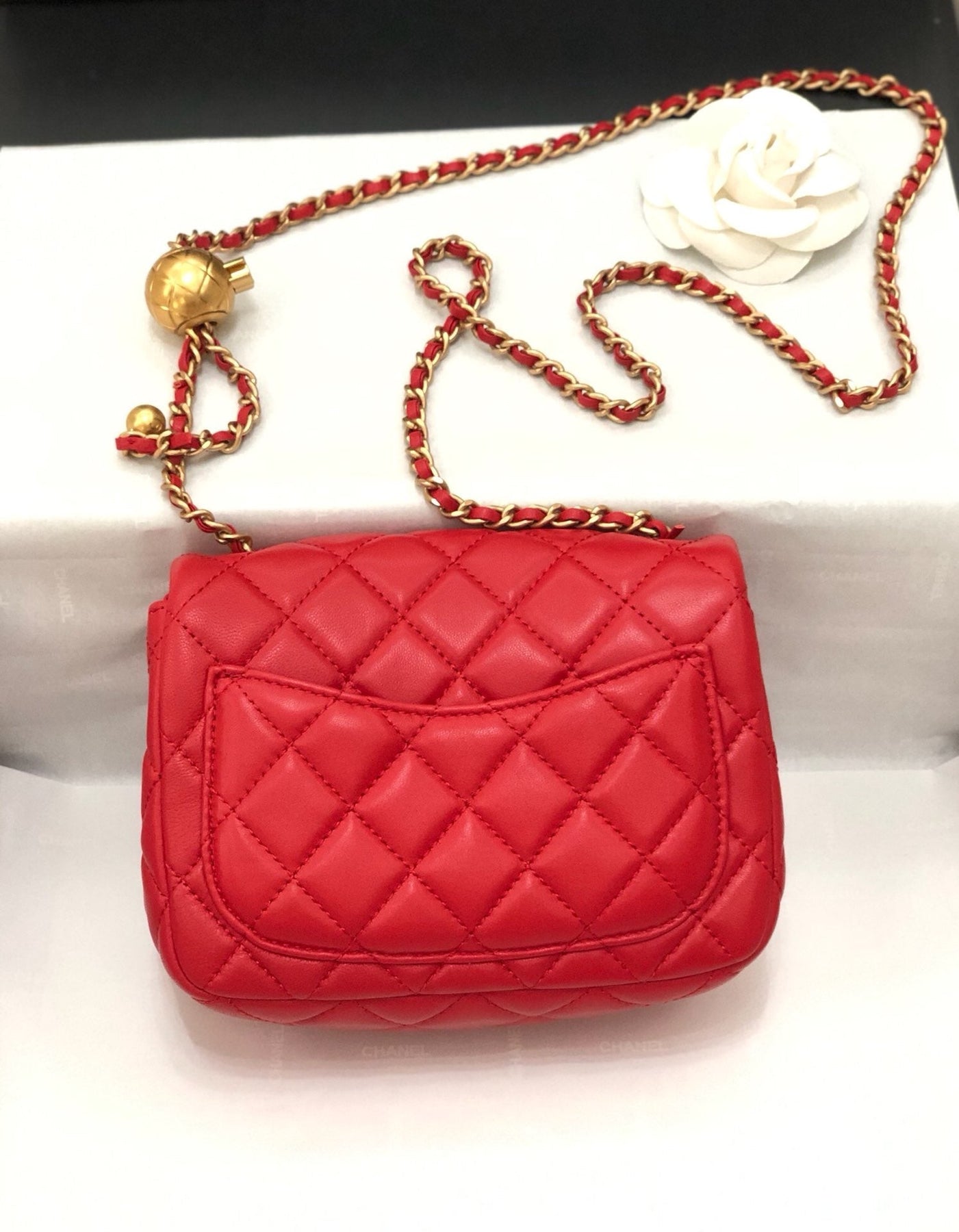 MINI SQUARE CLASSIC FLAP BAG 17CM RED LAMBSKIN GOLD HARDWARE