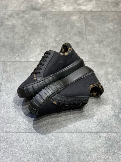 FEN Sneakers