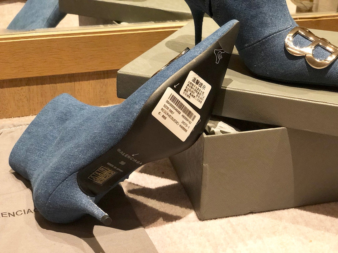 POINTED-TOE HIGH HEEL 80 MM ANKLE BOOTS IN BLUE DENIM