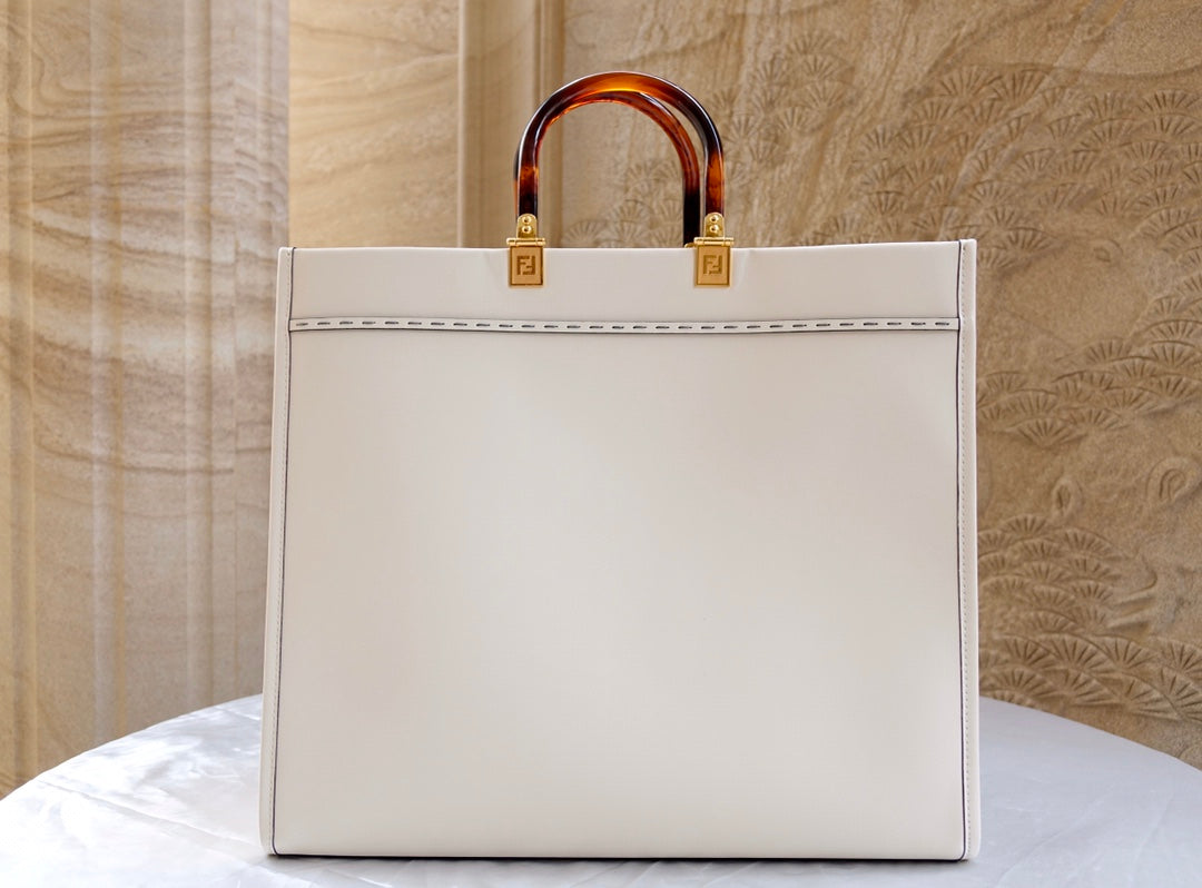 Fend Sunshine Large Bag 40.5 White Leather