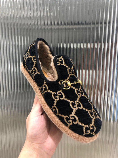 GG HORSEBIT LOAFER IN BLACK MIX YELLOW WOOL AND LAMB FUR LINING