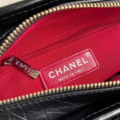 CC ABRIELLE MINI 20 HOBO BAG IN BLACK CALFSKIN