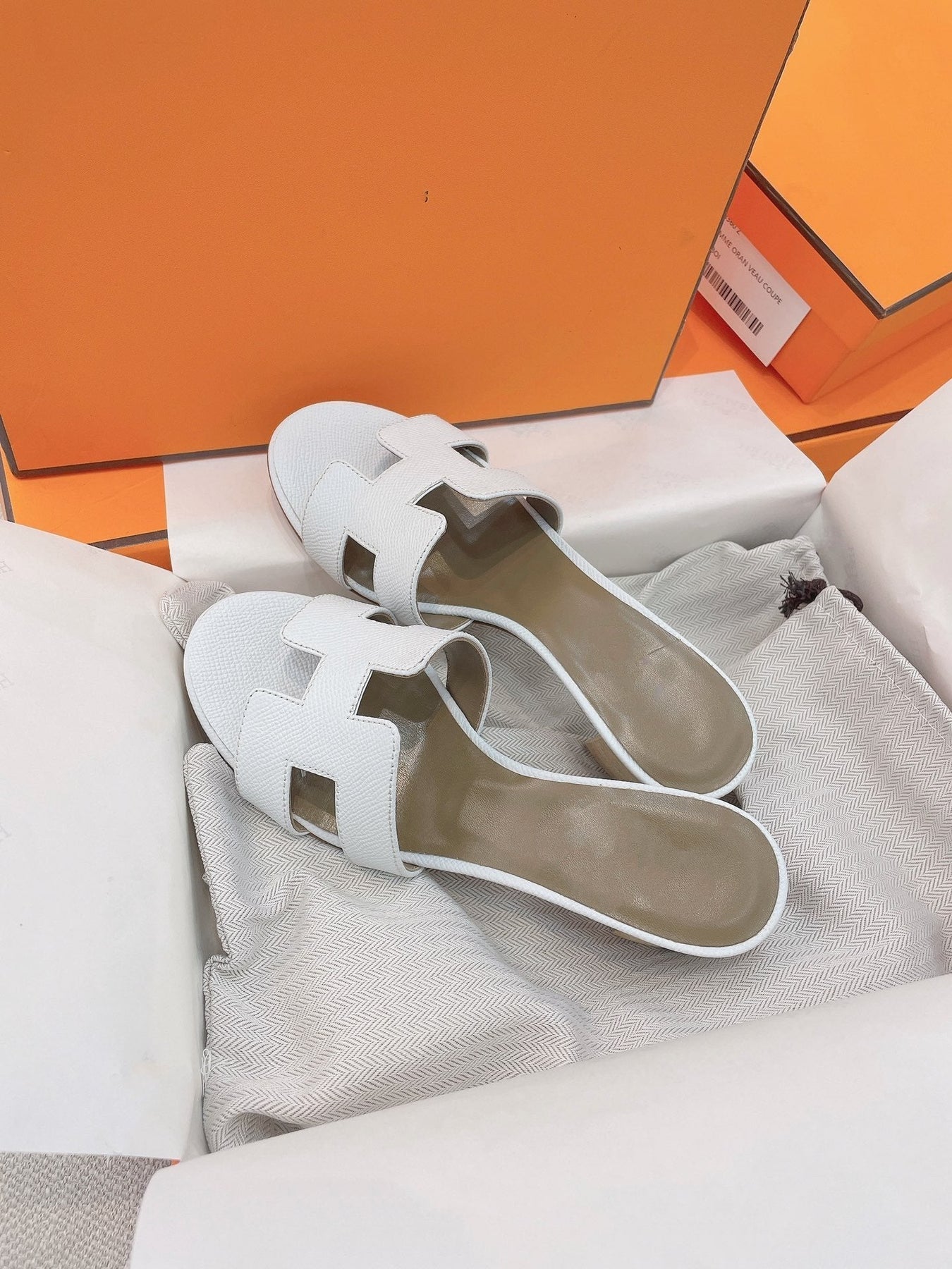 0asis Sandal Epsom Calfskin White