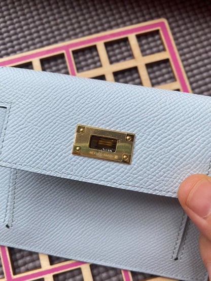 HM Kelly Pocket 13.5 Light Grey Epsom Ghw