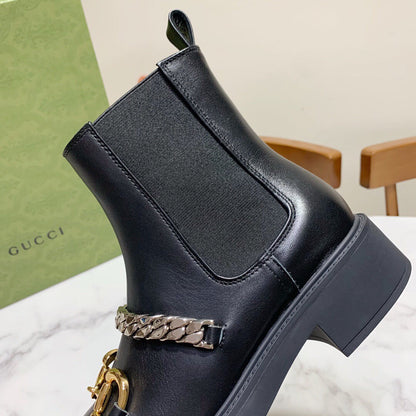 HORSEBIT ANKLE BOOTS WITH CHAIN IN BLACK CALFSKIN