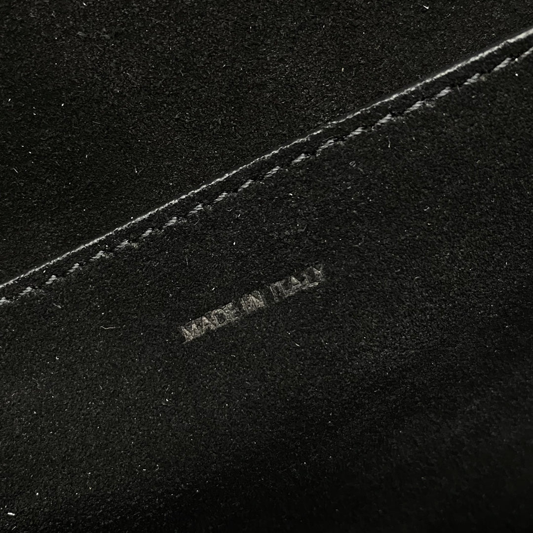 FOLCO CUIR TRIOMPHE 18 IN BLACK CALFSKIN