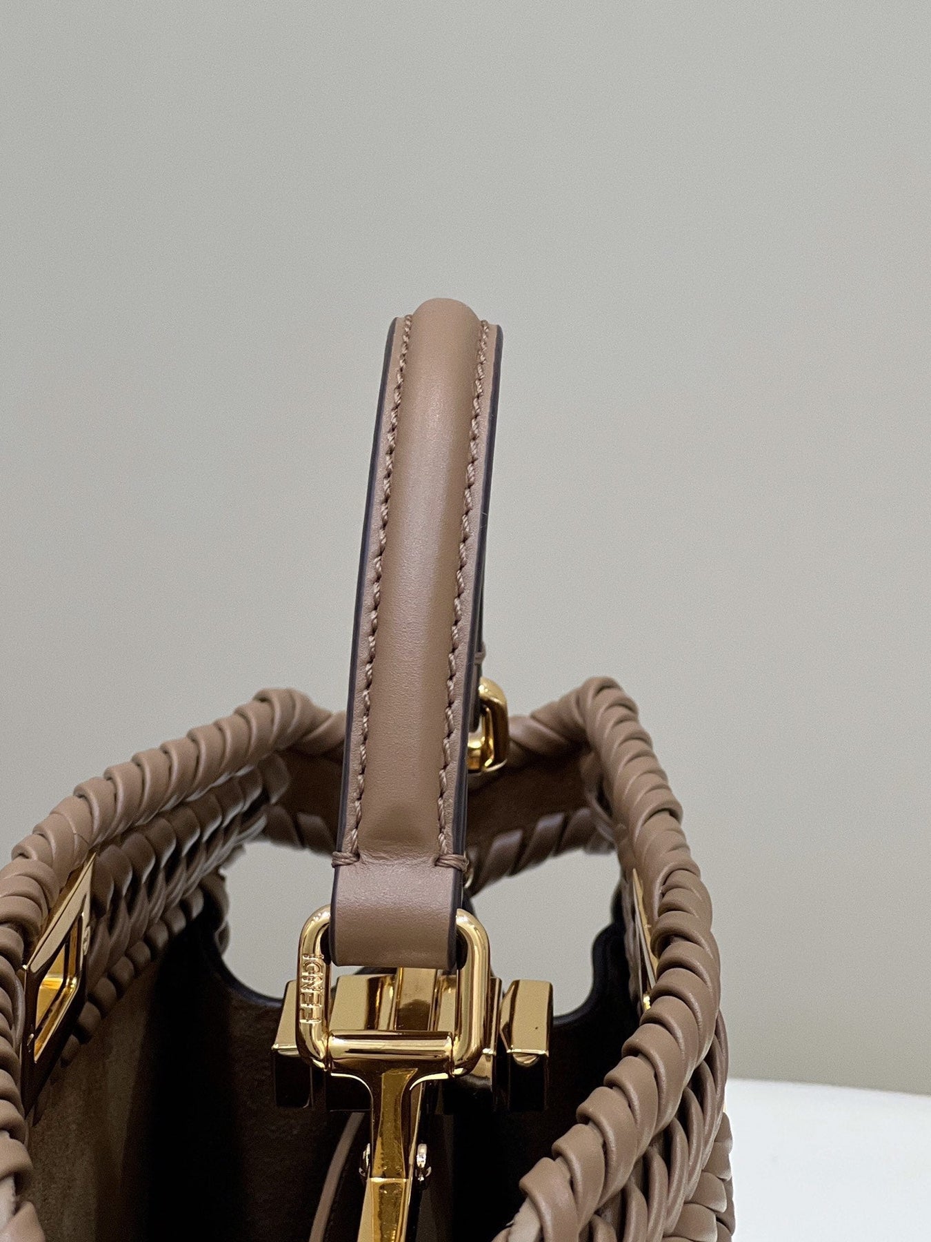 PEEKABOO ISEEU 27 IN BROWN SMOOTH CALFSKIN WITH WOVEN TRIM GOLD HARDWARE