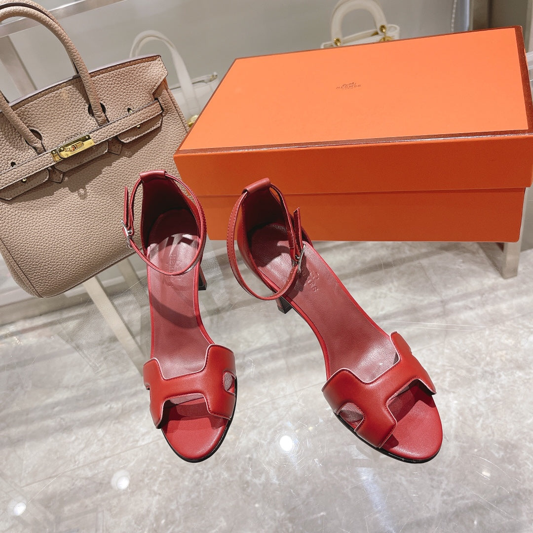 PREMIERE 105 SANDAL IN CHERRY RED CALFSKIN