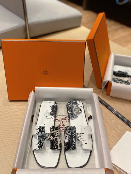 0RAN SANDALS IN WHITE MIX COLORFUL CALFSKIN