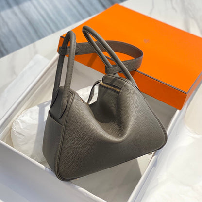 HM LINDY 30 BAG IN SEPIA BROWN CALFSKIN GOLD HARDWARE